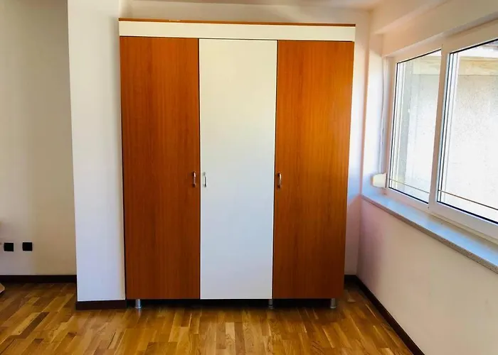 Joy George Enescu 12 Apartment *