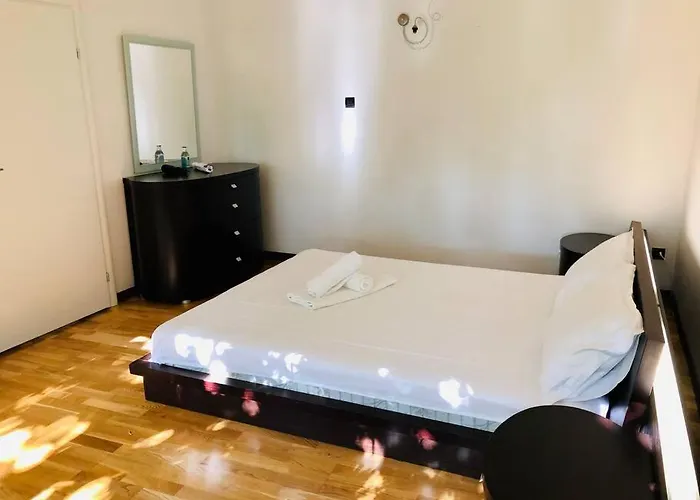 Lägenhet Joy George Enescu 12 *